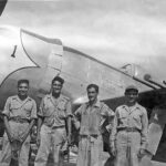 El Capt. Radamés Gaxiola frente a su P-47D.